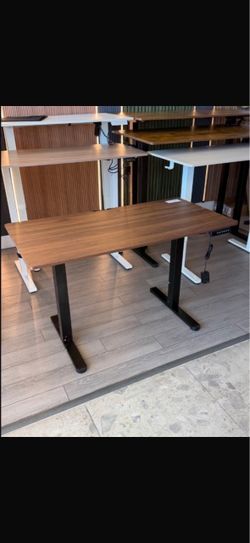 47” Walnut Electric standing desk ( I have lot of other desks sizes and colors 😀)