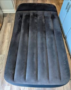Intex Dura-Beam Standard Pillow Rest Air Mattress (Fiber-Tech, Black)