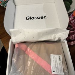 Glossier Duffle Bag 