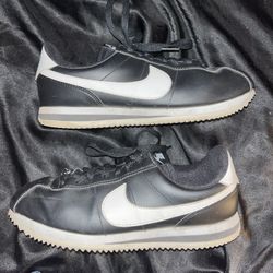 Nike Cortez