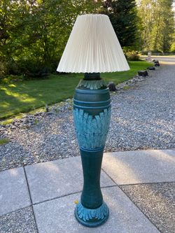 Beautiful Vintage 80’s Floor Lamp