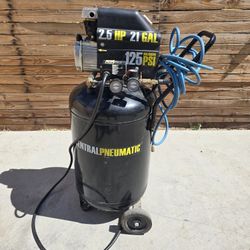 Central Pneumatic Air Compressor DELIVERY AVAILABLE 🚚