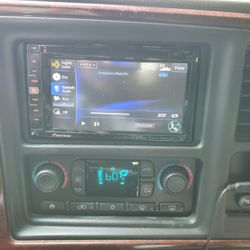 Pioneer AVIC-X950BH
Navigation receiver