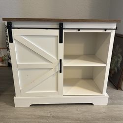 Shelf/cabinet