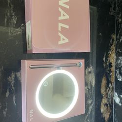 ,,,, CHARGEABLE MAKEUP MIRROR ….. 