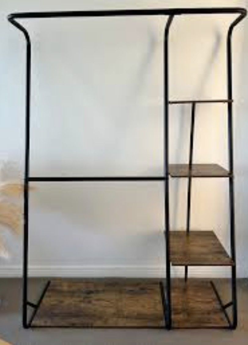 Large Closet Unit