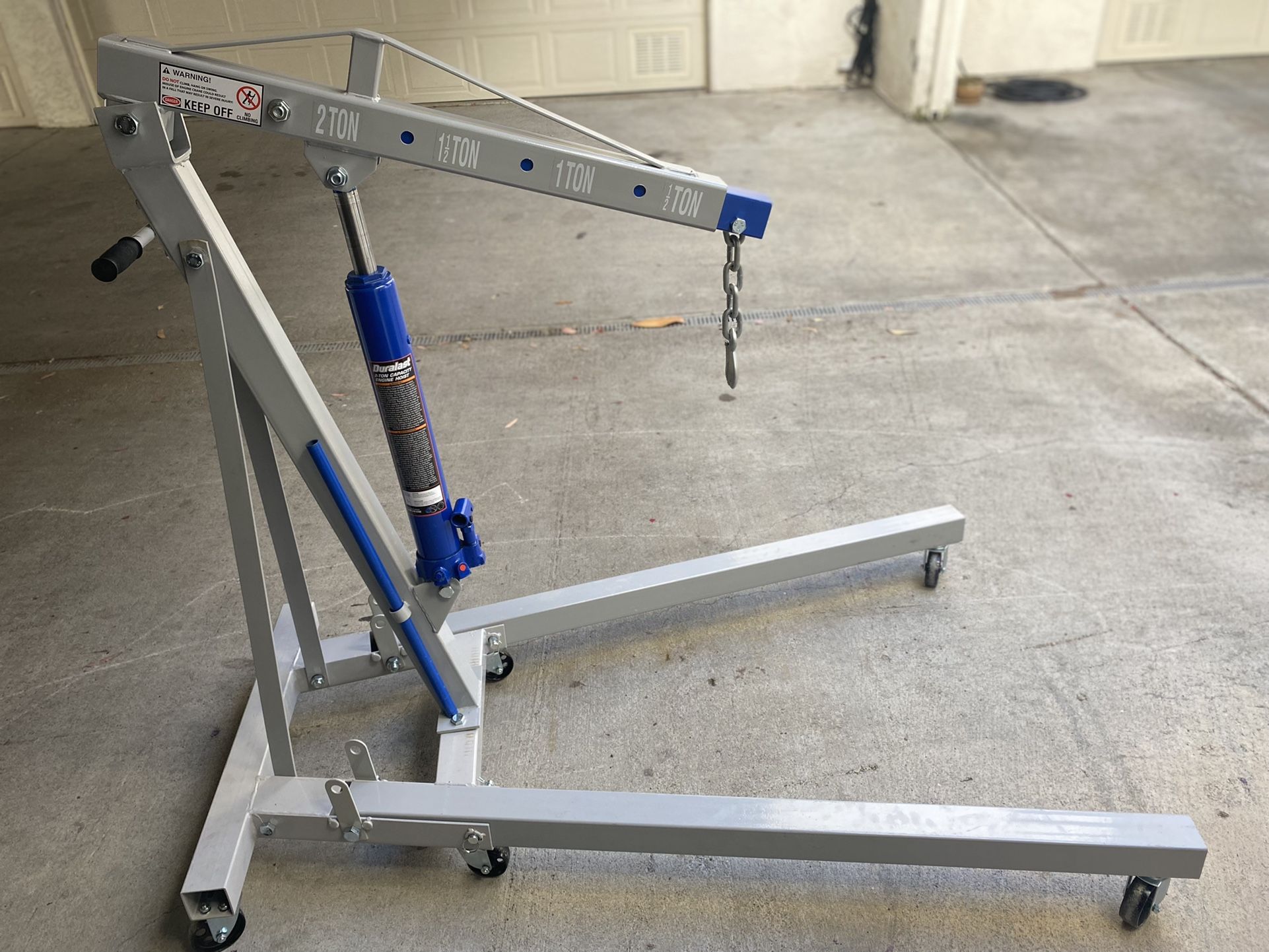 2-TON Duralast Engine Hoist, Brand New