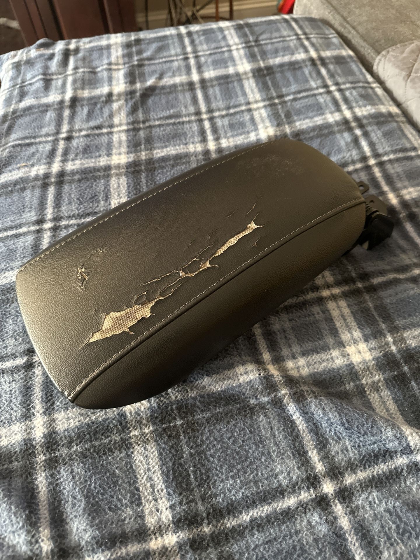 2016 Ford Fusion Center Console Armrest