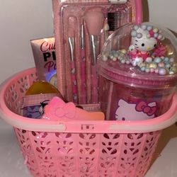 Hello Kitty Easter Basket