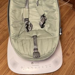 4 4MOMS  mamaRoo multi-motion baby swing - Sage