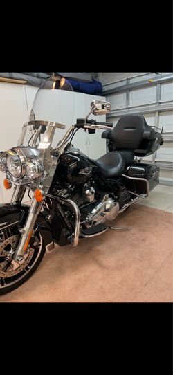 2020 Harley Davidson Road King