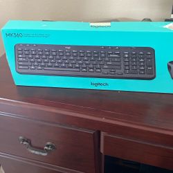 Logitech Keyboard 