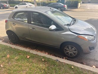 2012 Mazda 2