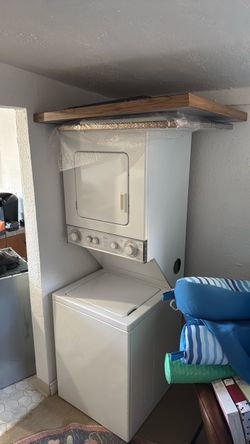Stacked washer dryer