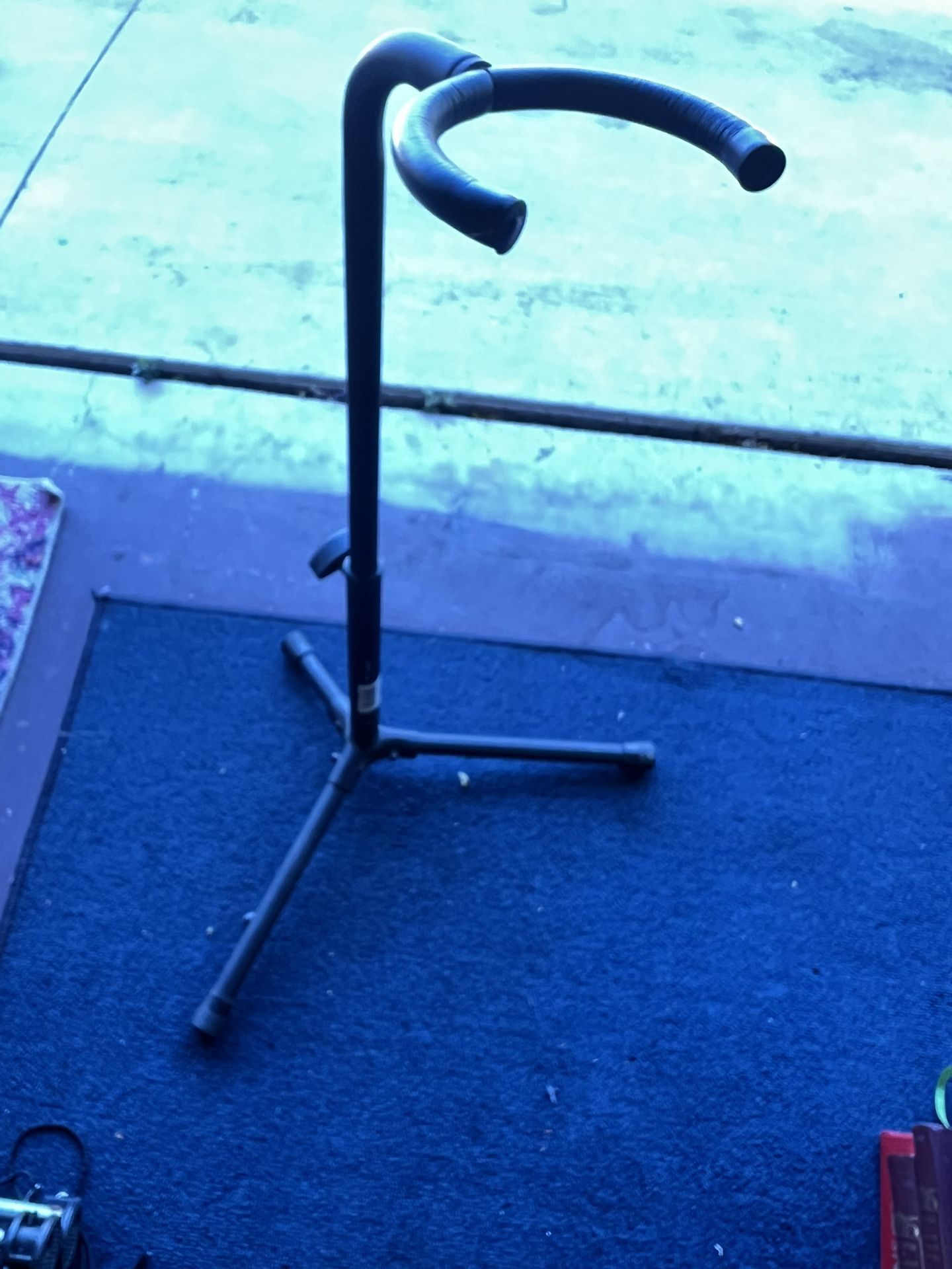 Guitar Stand