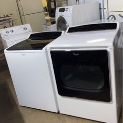 Whirlpool Cabrio Washer And Gas Dryer Set 