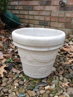 TWO Resin Flower Pots