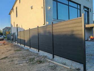 Composite Privacy Fence with Aluminum Hardware