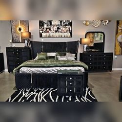 4 Pieces black king & queen bedroom set