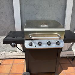 Bbq Propane Grill $120.