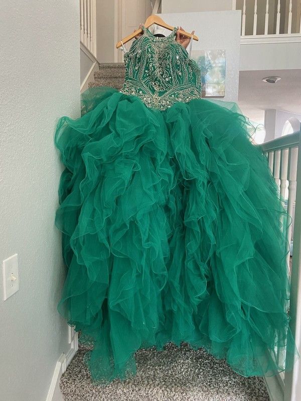 Quinceanera Dresses Size 6 to 10 