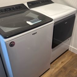 Whirlpool Washer & Dryer