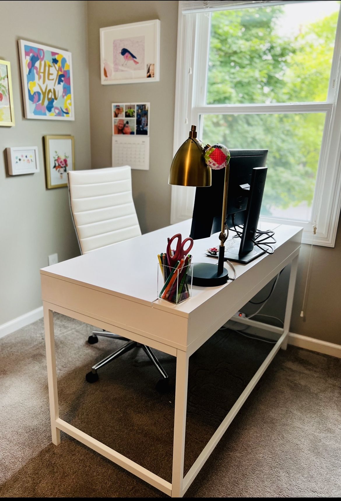 IKEA desk - White - Great Condition