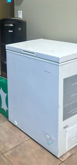 Chest freezer
