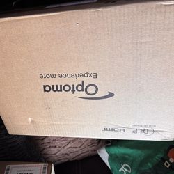 Home theater projector