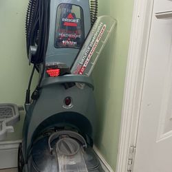 carpet cleaner