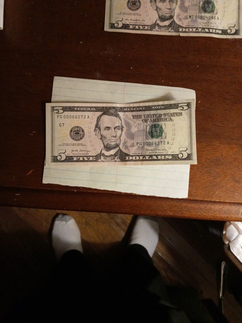 Low Number 5 Dollar bill