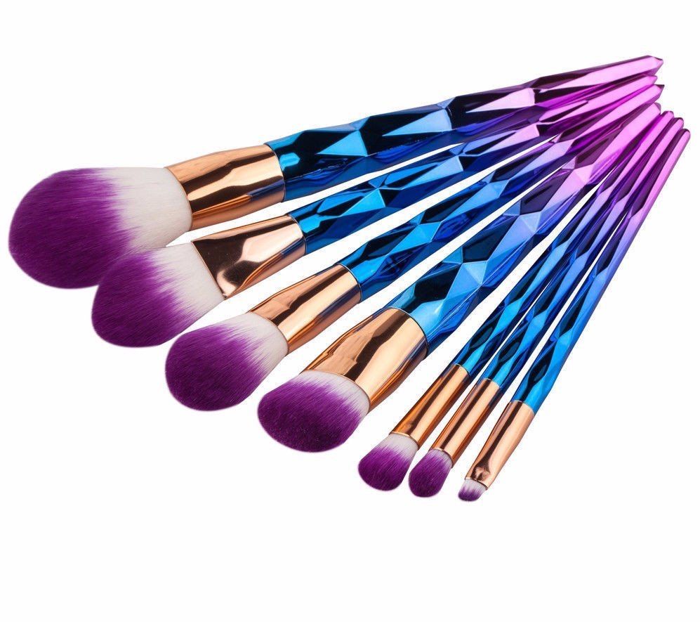 In Love with Makeup unicorn brushes