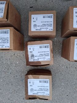 American Fittings STR100B Straight Liquidtight Connectors 1"