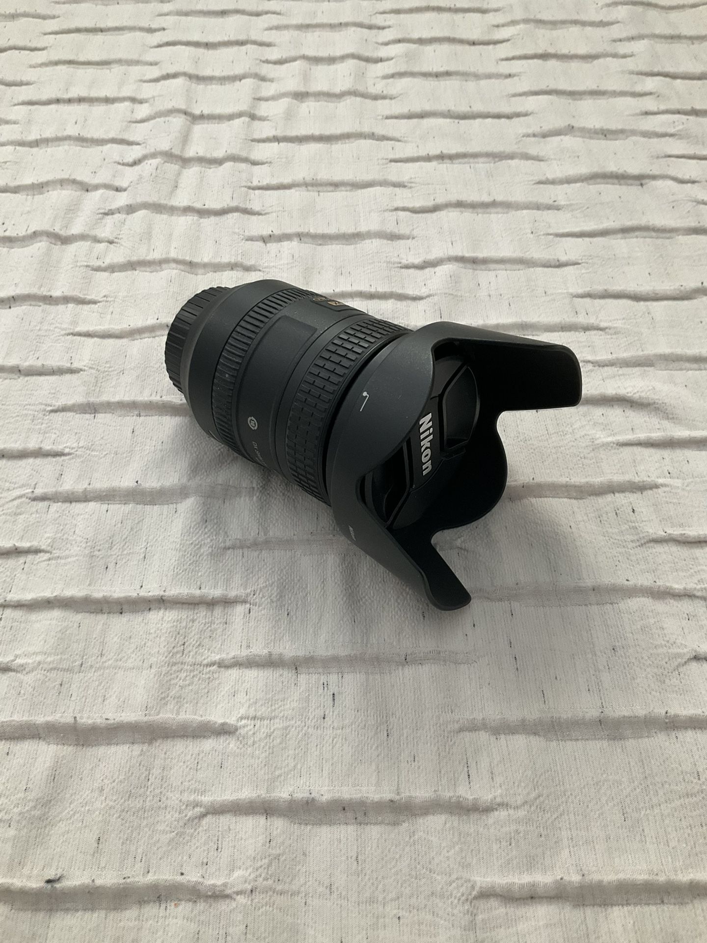 Nikon 18-200mm
