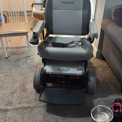 HOVEROUND CHAIR