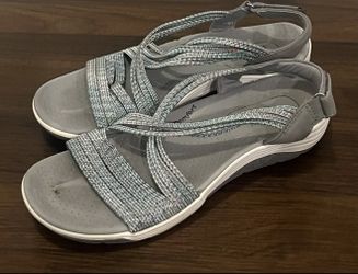 Skechers Women's Size 8 Outdoor Lifestyle Sandals Reggae