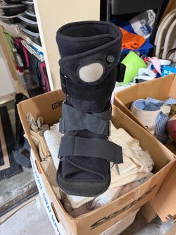 Don Joy Ankke Walker Boot