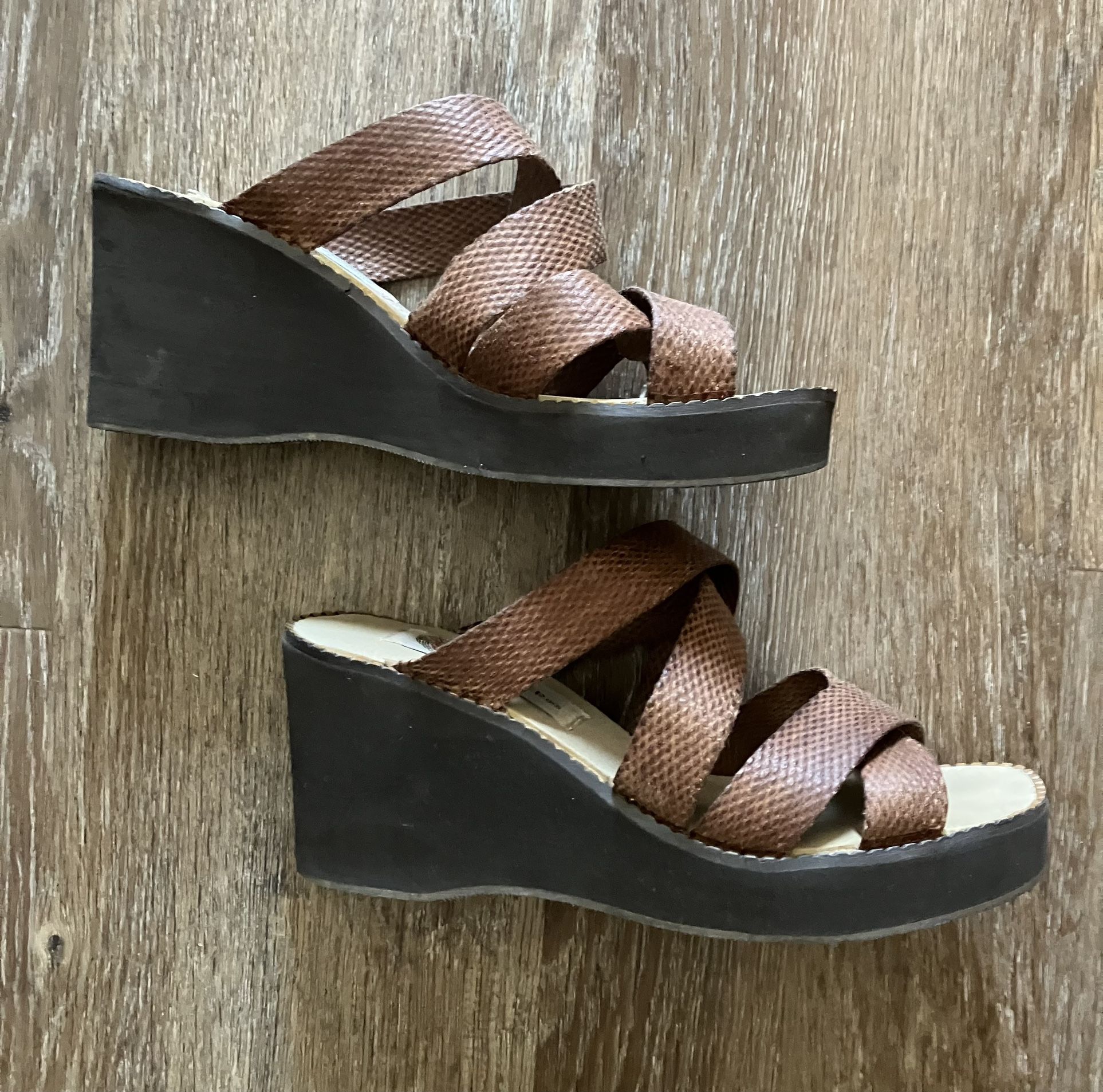 Mark Tucker strappy wedge. Size 8 1/2