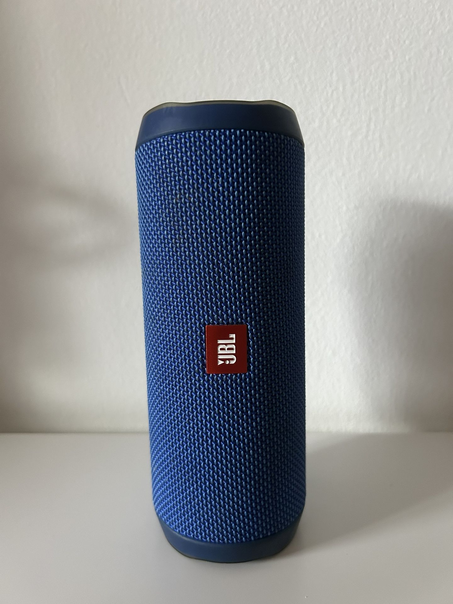 JBL Flip 4 Speaker