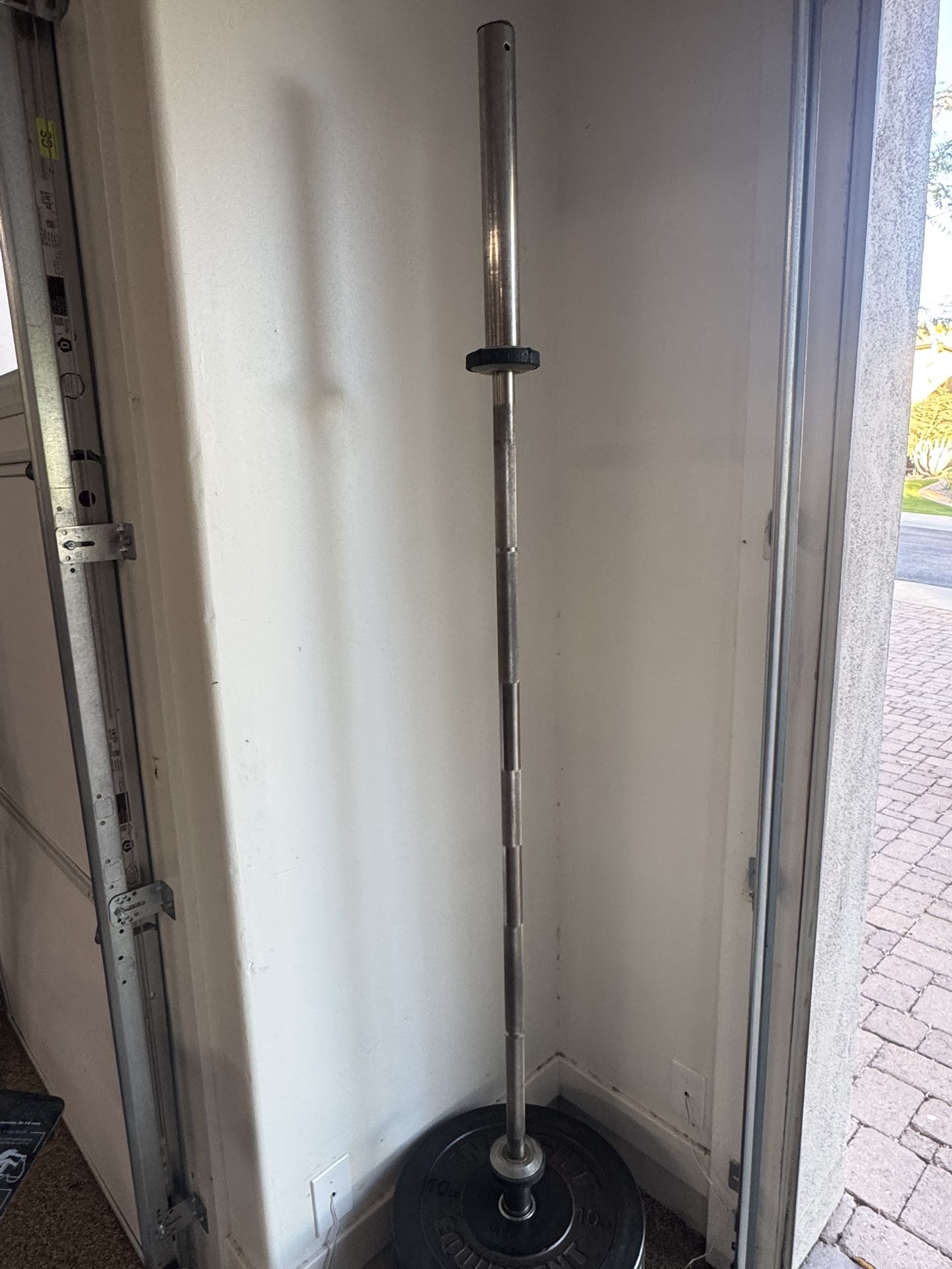Hampton 7ft Olympic Bar - 1500lb Capacity