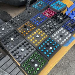 Aluminum M12 Lug Nuts for Sale / tuercas para llantas rines M12x 1.25 / M12 x 1.5 blue / black / red