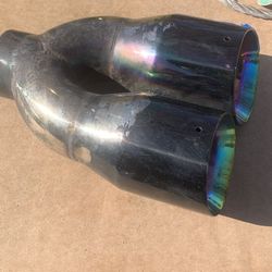 Dual Exhaust Tip