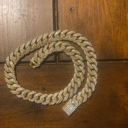Gold Diamond Chain