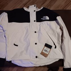 Brand New Woman's North Face  Jacket 130 OboSize Xs