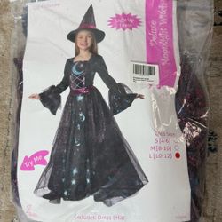 Witch Costumes 