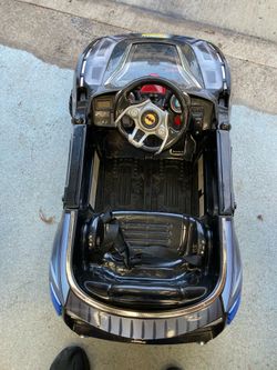 Small Kid’s Drivable Car- Batmobile