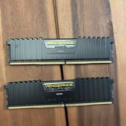 CORSAIR Vengeance DDR4 RAM 16 GB