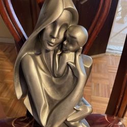 Christmas Decoration Statue 