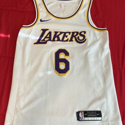 Lebron James Los Angeles Lakers White Nike Jersey.