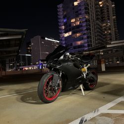 2014 899 Ducati Panigale 